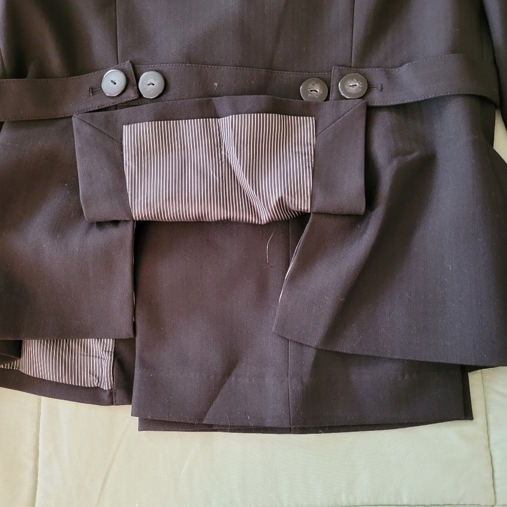 Jacket and matching slacks - Picture 4 of 9